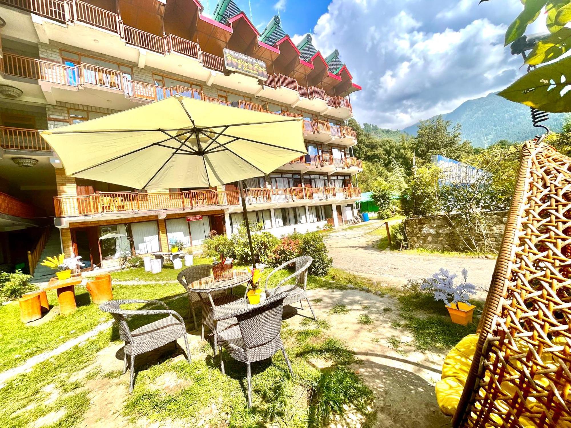 Himalayan Hill Queen Resort, Manali M98160-43400 Exterior foto